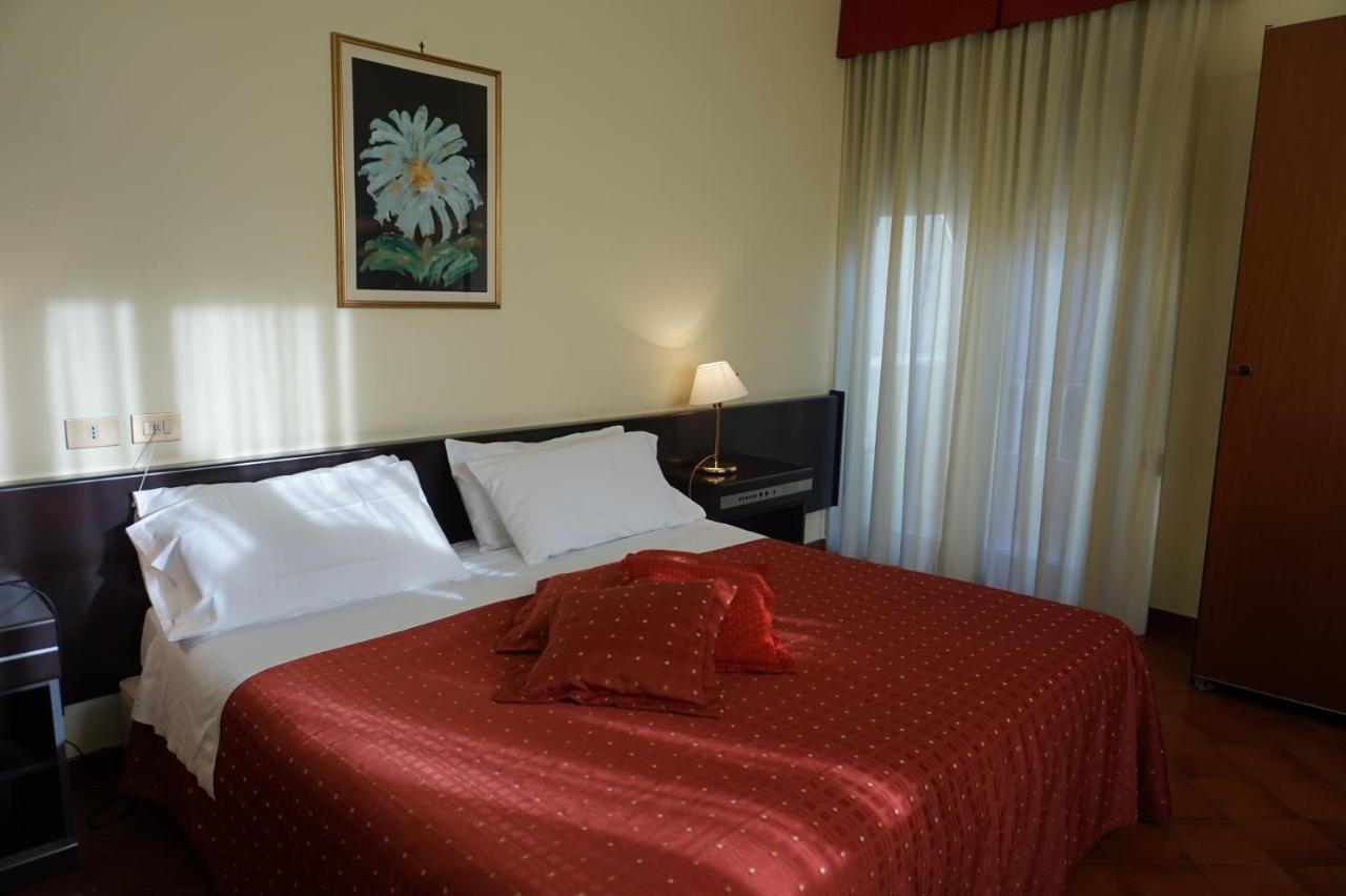 Crisol Europa Hotel Palermo Eksteriør billede