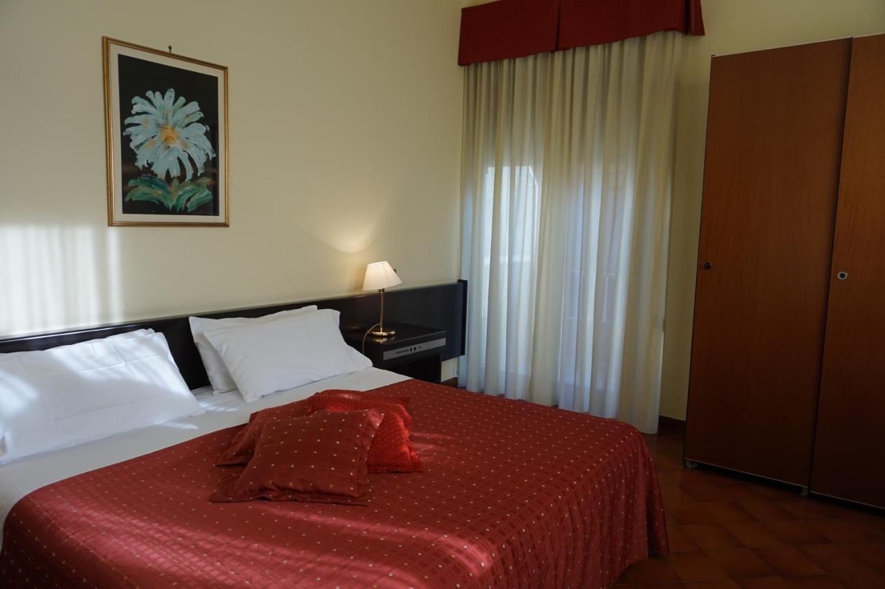 Crisol Europa Hotel Palermo Eksteriør billede