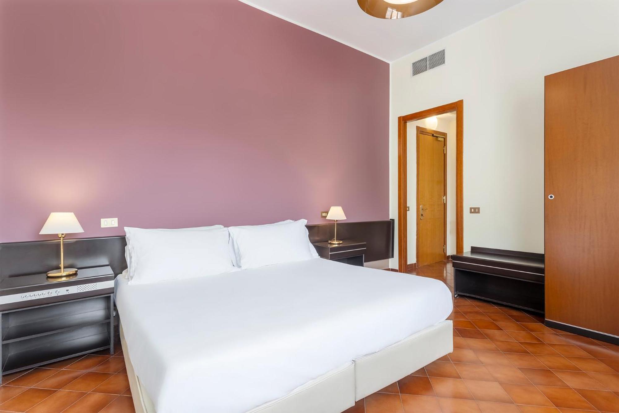 Crisol Europa Hotel Palermo Eksteriør billede