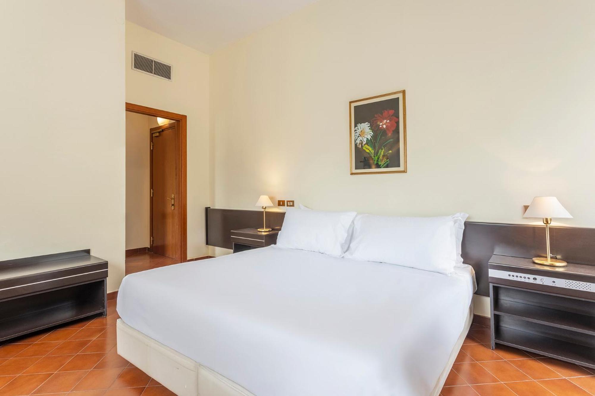 Crisol Europa Hotel Palermo Eksteriør billede
